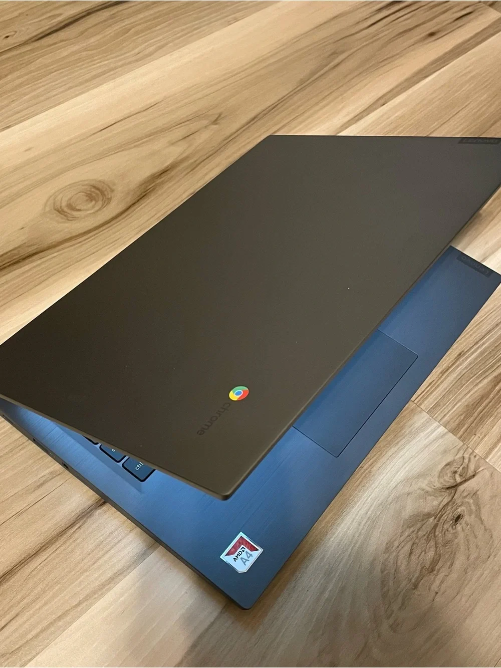 Gray Lenovo Laptop Chromebook - Sleek Portable Laptop